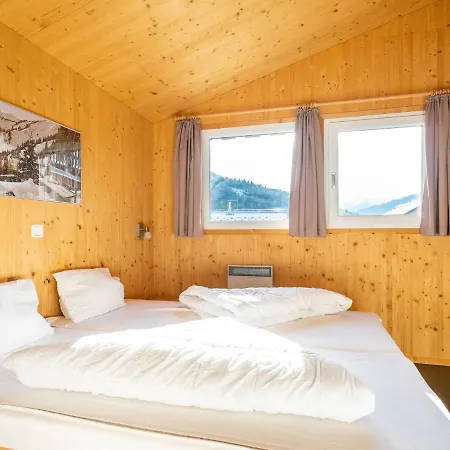 Chalet Almdorf 30 *